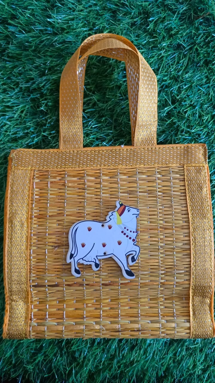 Handmade Kora Grass Gift Bags With Zari Border, Return Gifts Thamboolam Bags Wedding Gifts Lunch Bag Multicolor 8*8*4 inches Gifts